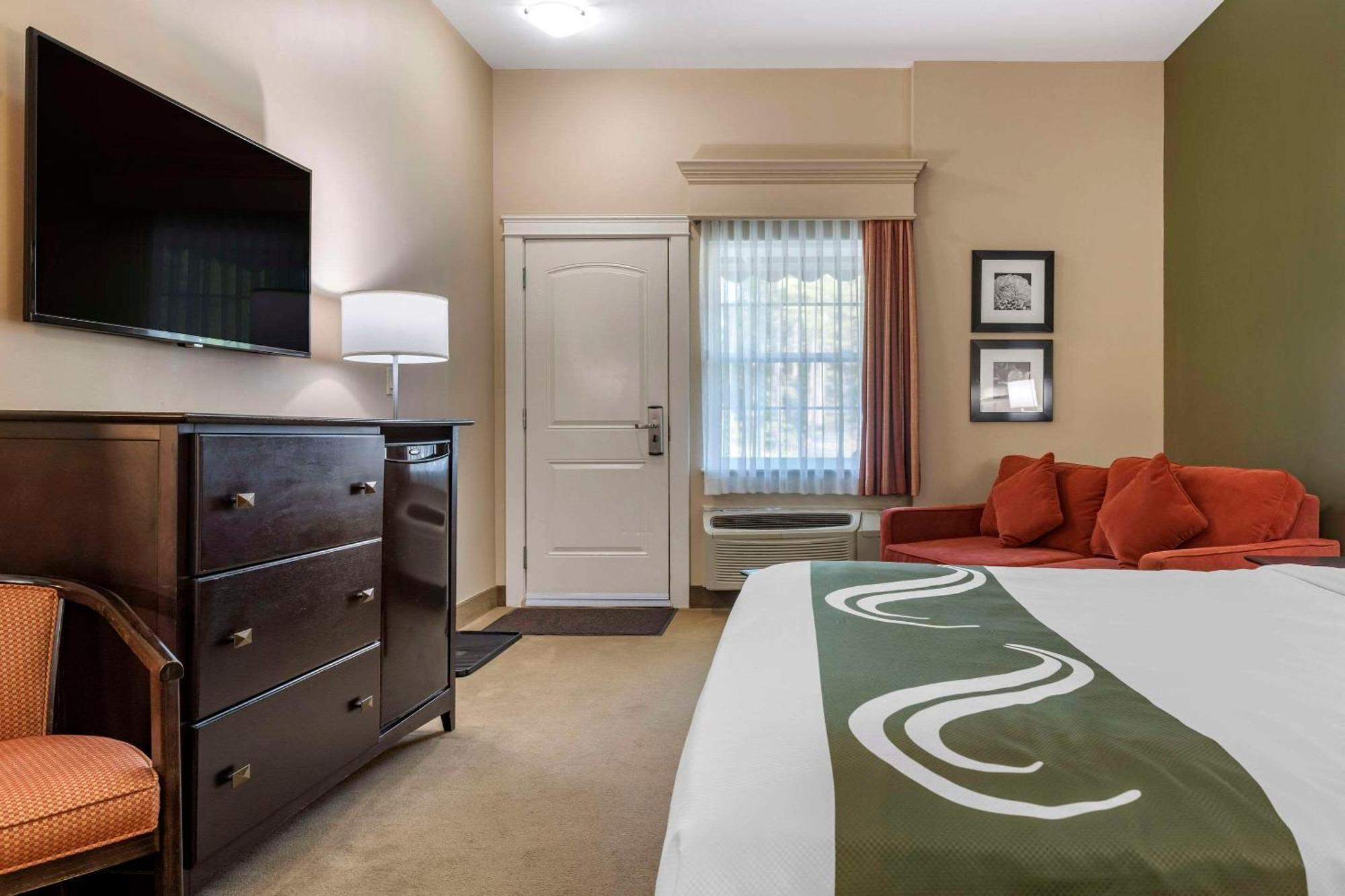 Quality Inn & Suites Quispamsis Rothesay Екстер'єр фото