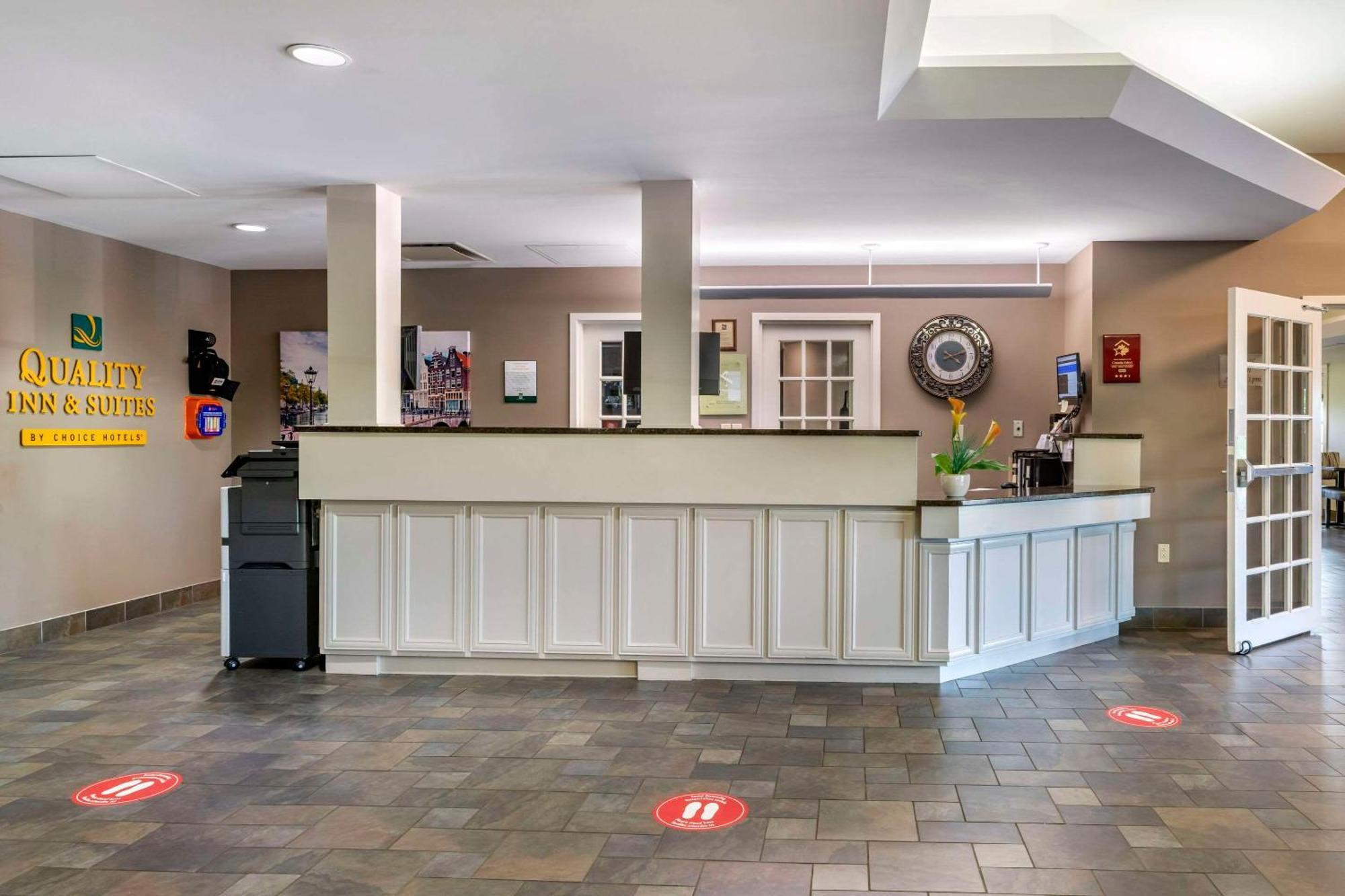 Quality Inn & Suites Quispamsis Rothesay Екстер'єр фото