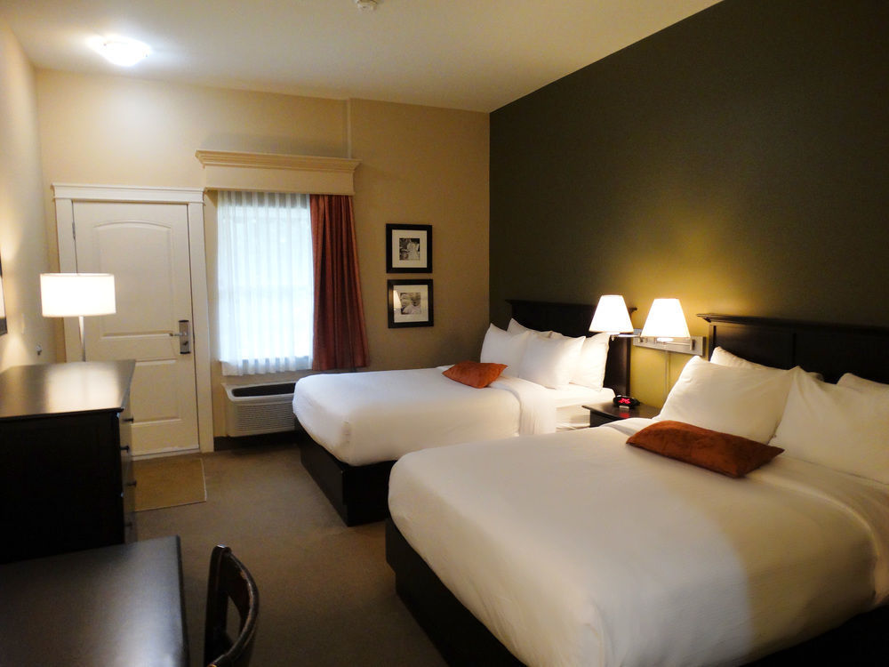 Quality Inn & Suites Quispamsis Rothesay Екстер'єр фото